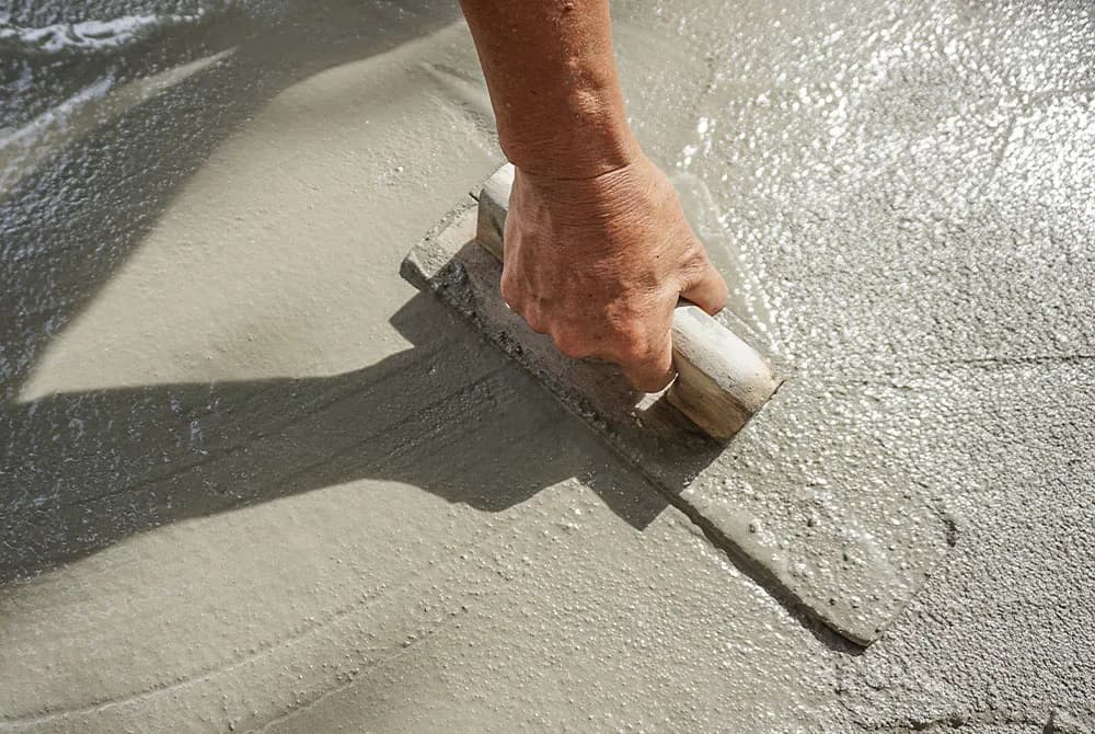 Ile worków wylewki na 1m2? Oblicz dokładnie potrzebną ilość