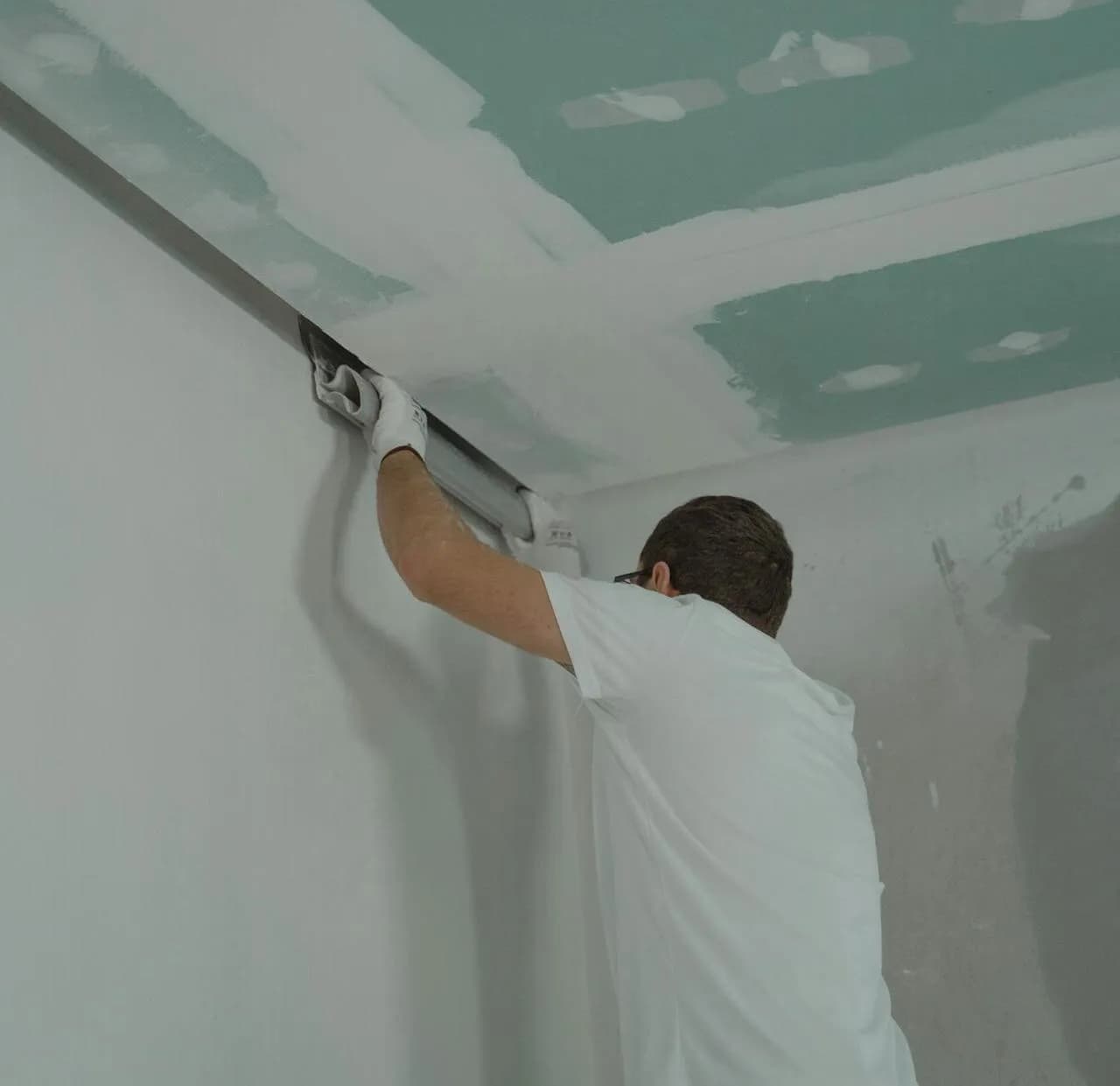 Ile worków wylewki samopoziomującej na m2? Oblicz dokładnie!