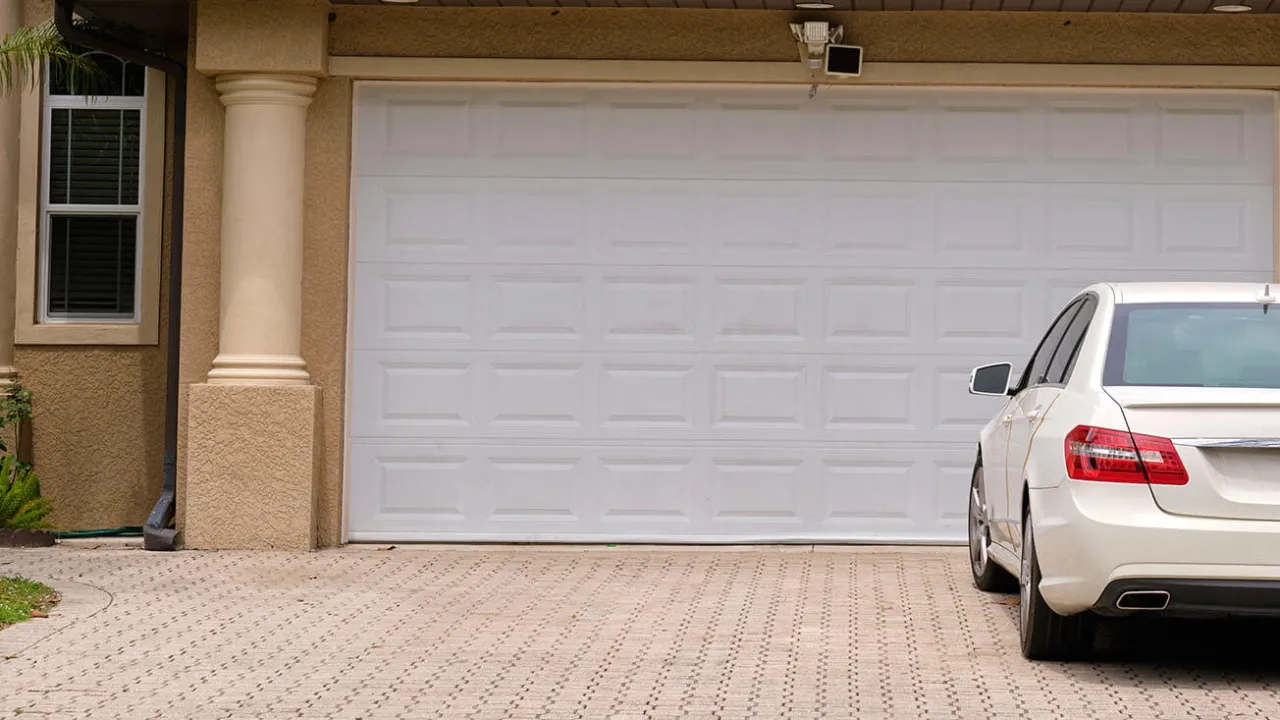 Jaki beton na wylewkę do garażu, aby uniknąć pęknięć i uszkodzeń?